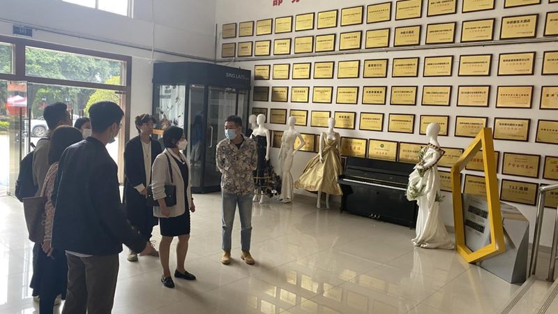 以下是一些免费版短视频制作软件的推荐，供您参考：