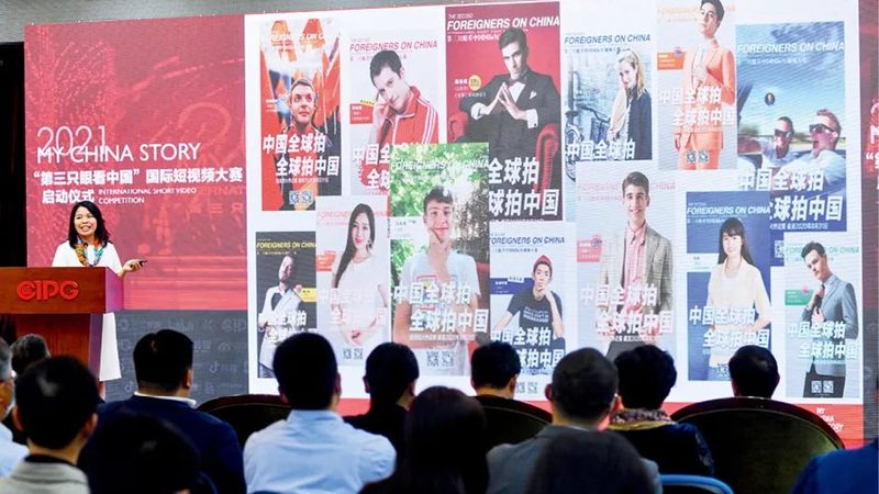 纪录片后期剪辑：揭秘专业团队的幕后艺术**